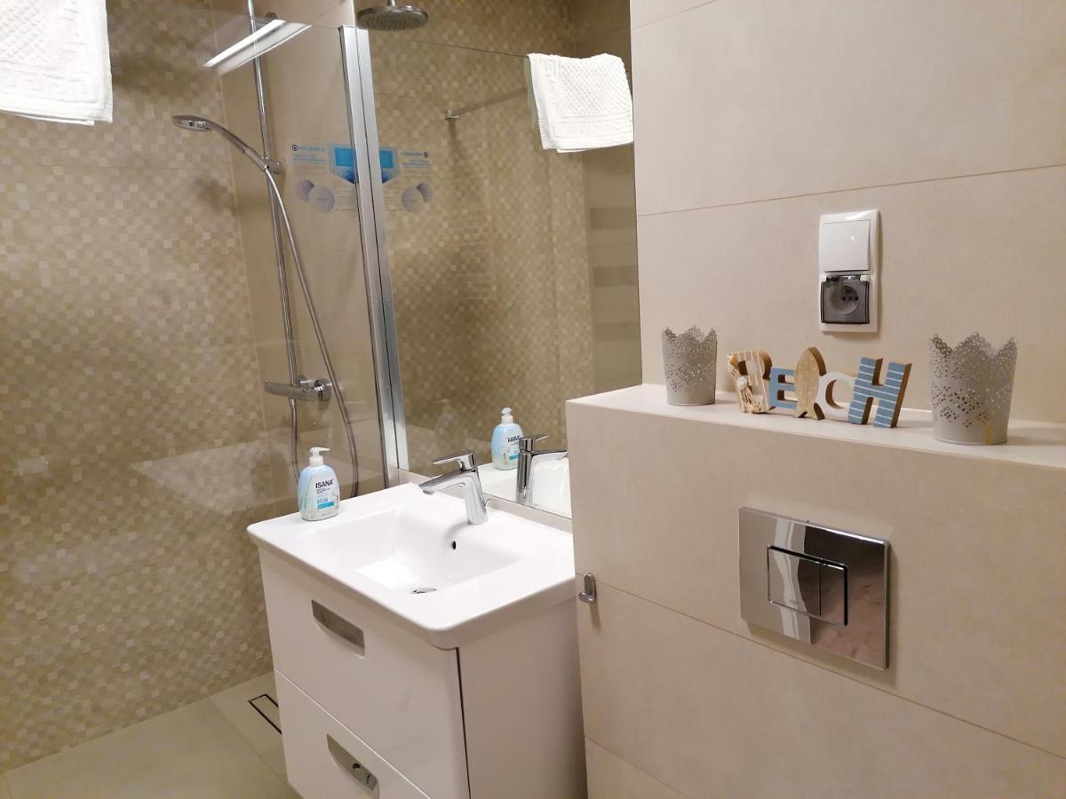 Ferienwohnung Morze Kolobrzeg Basen Kryty Exterior foto