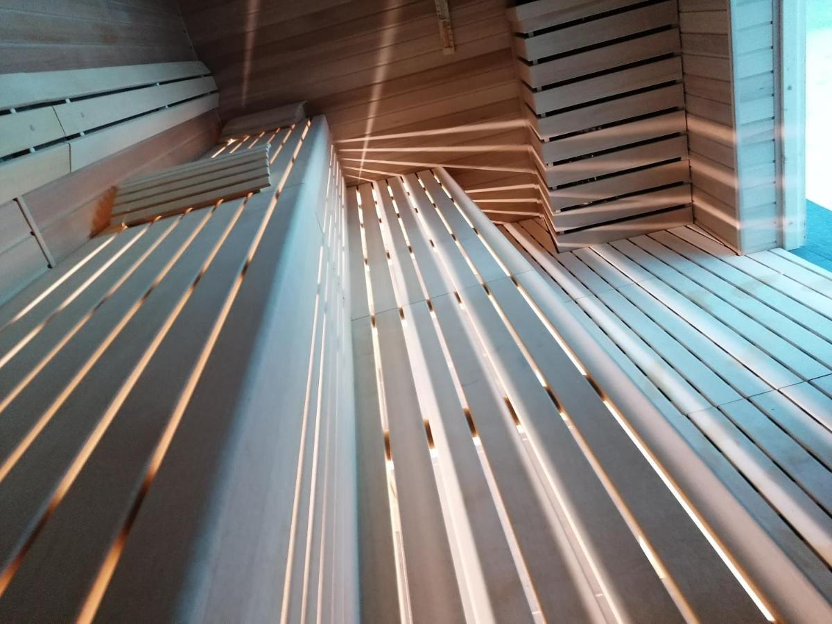 Ferienwohnung Morze Kolobrzeg Basen Kryty Exterior foto